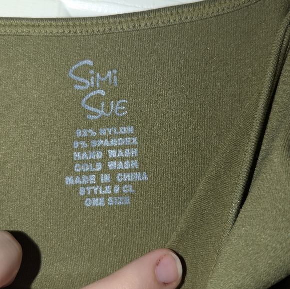 NWT Simi sue green shaping cami - Picture 2 of 4